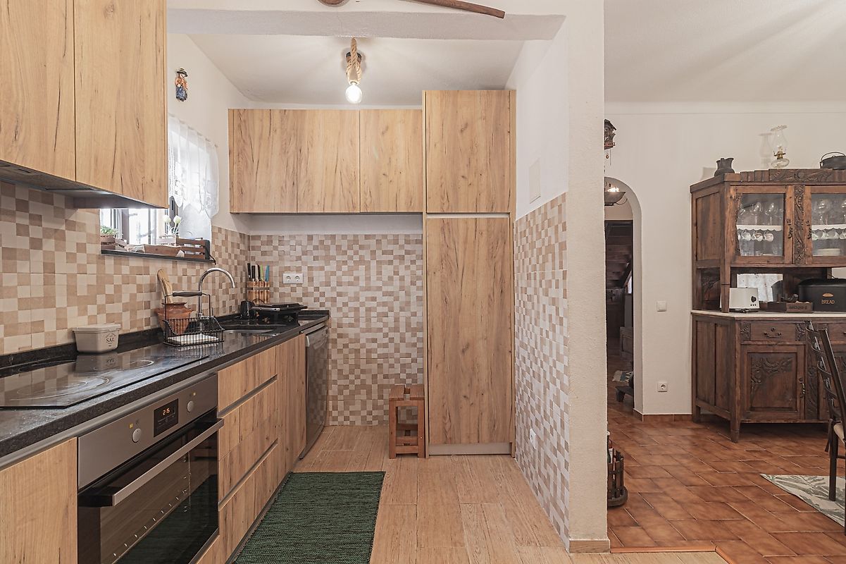 listing 125541040-94 picture-0