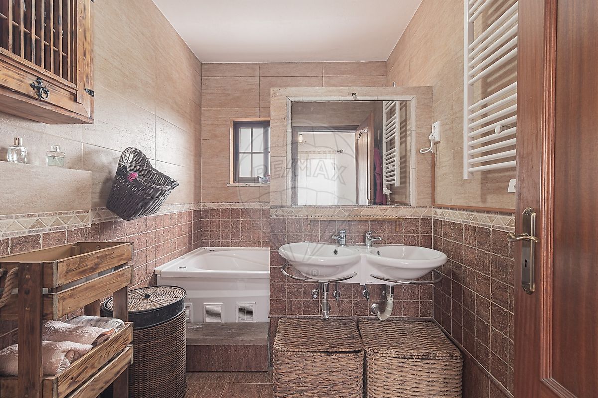 listing 125541040-94 picture-0