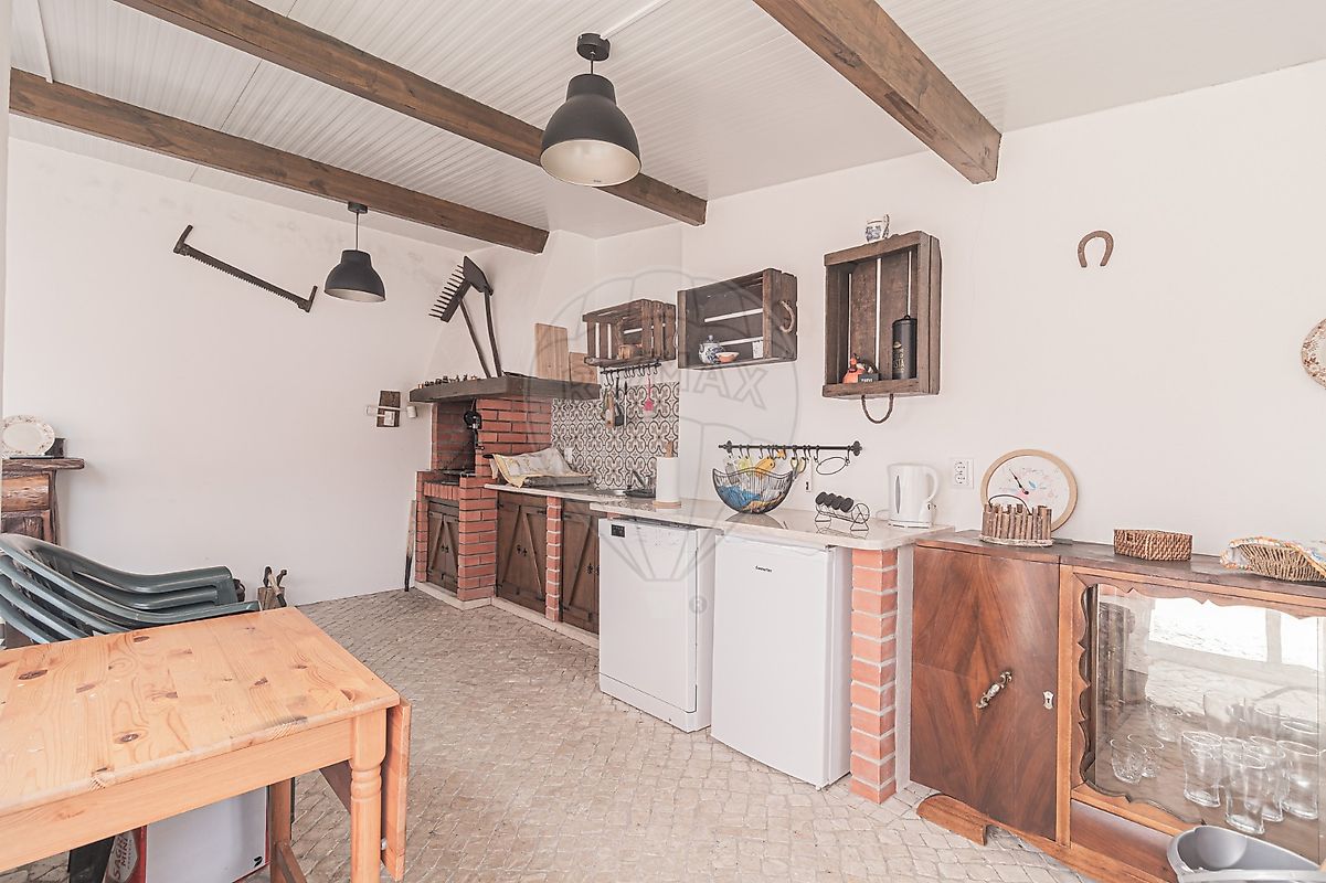 listing 125541040-94 picture-0