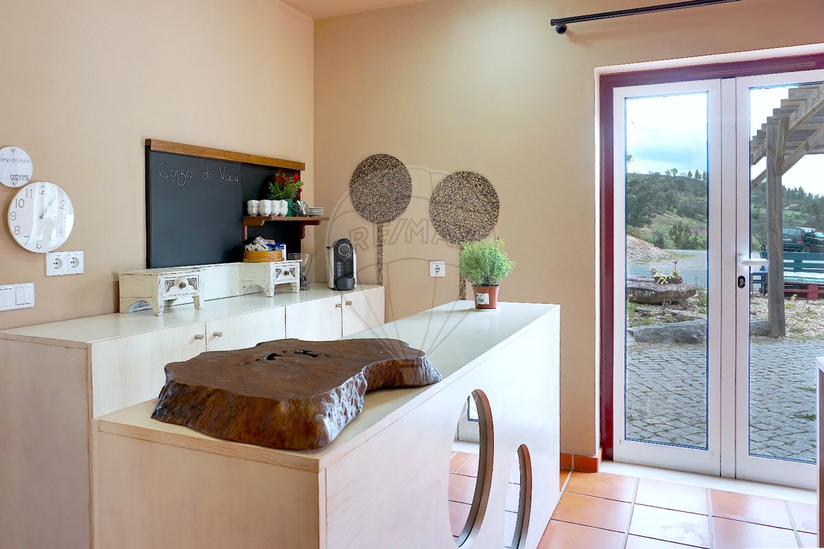 listing 125541021-76 picture-0