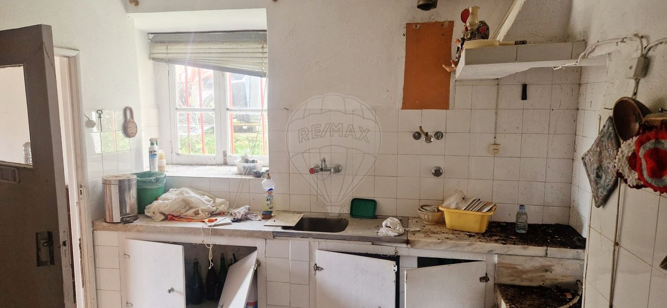 listing 125541040-99 picture-0