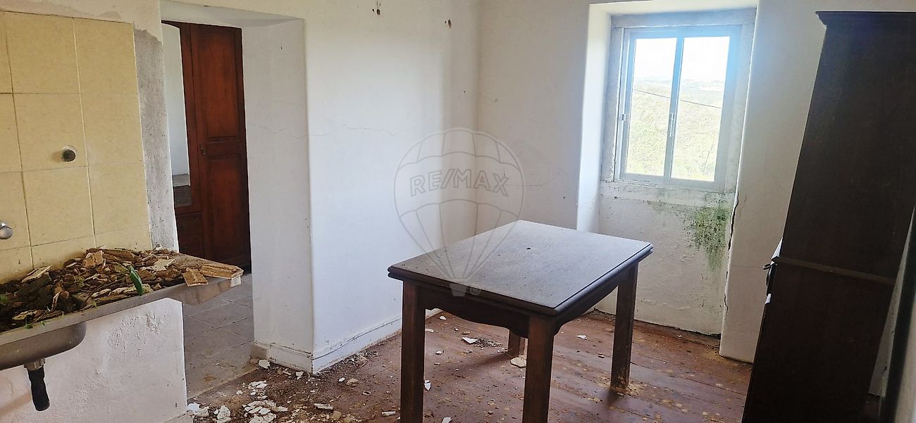 listing 125541040-99 picture-0