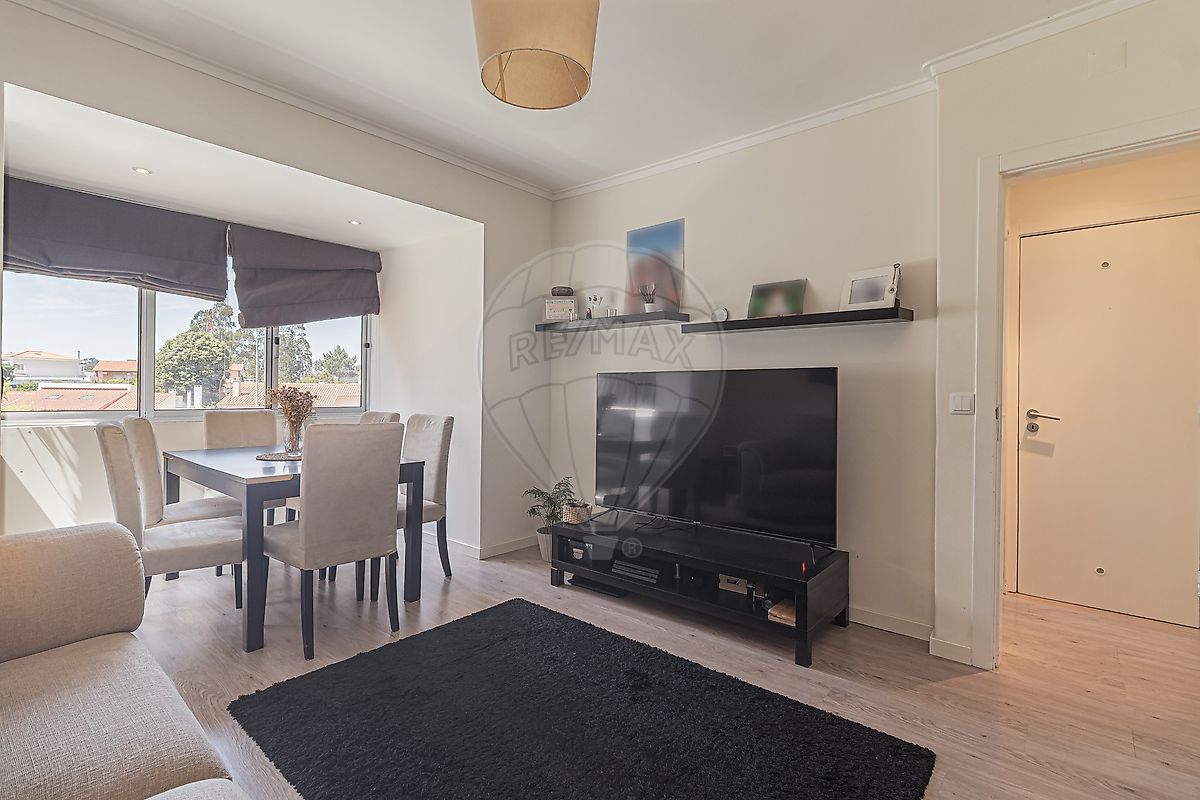 listing 125541040-105 picture-0