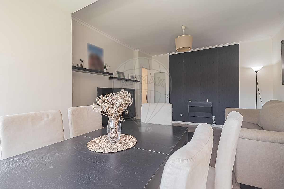 listing 125541040-105 picture-0