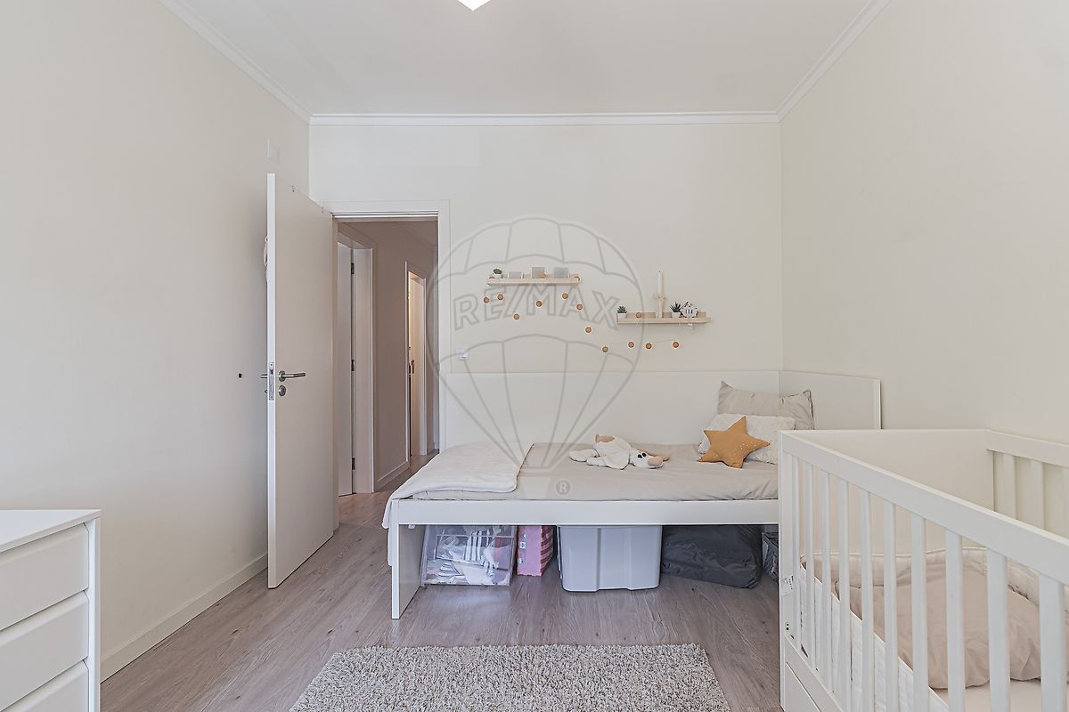 listing 125541040-105 picture-0