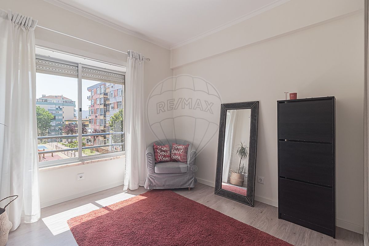 listing 125541040-105 picture-0