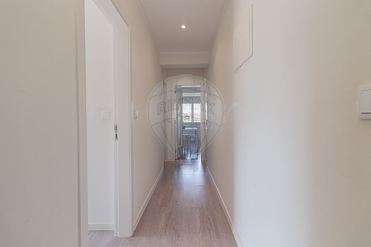 listing 125541040-105 picture-0