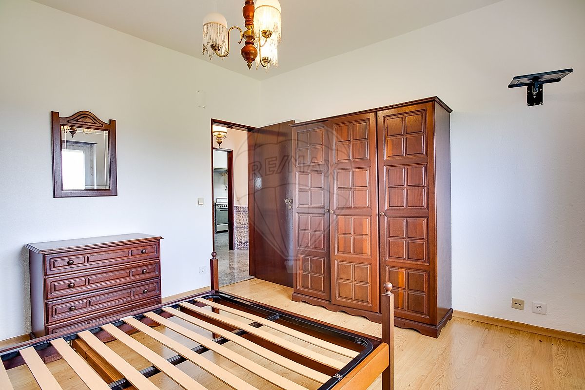 listing 125541047-43 picture-0