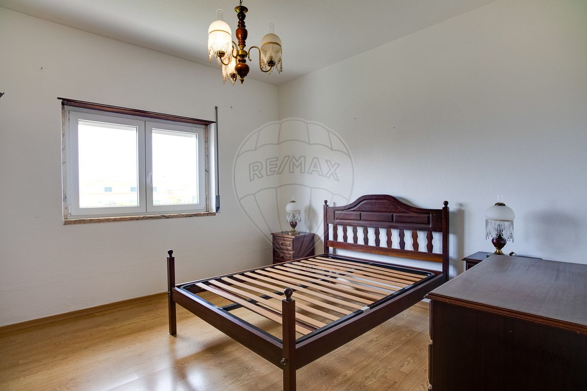 listing 125541047-43 picture-0