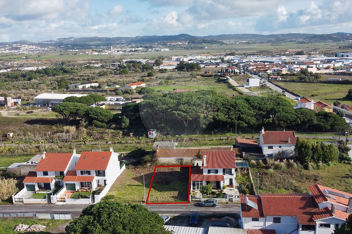 Terreno à venda em Sintra