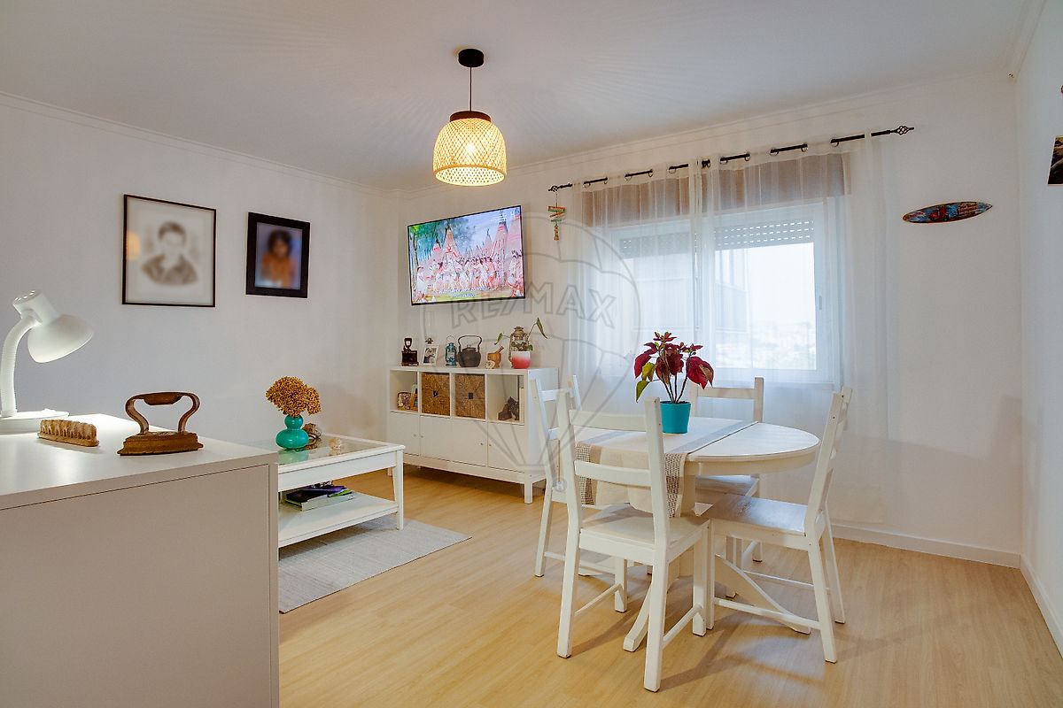 Apartamento T2 à venda em Sintra