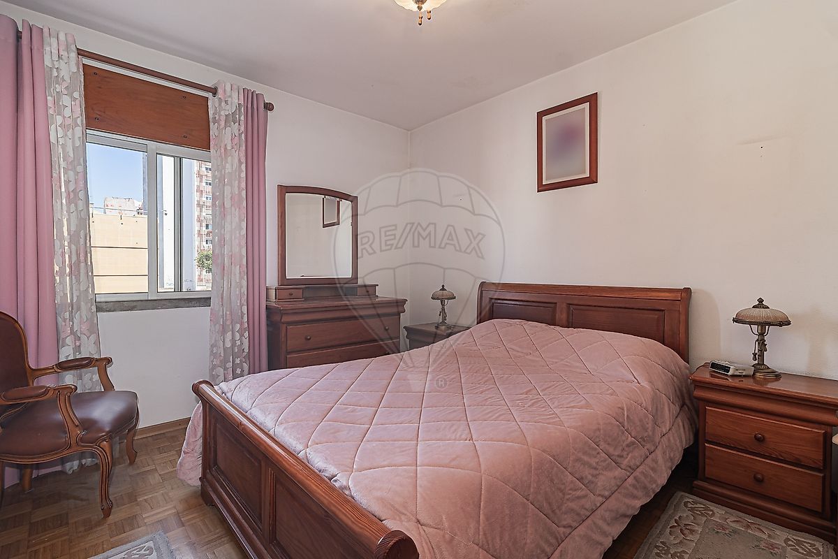 Apartamento T2 à venda em Sintra