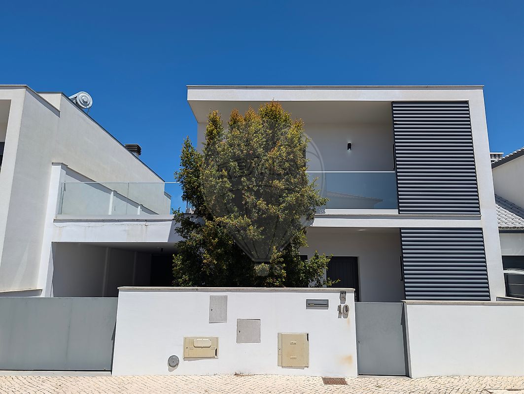 Apartamento T3 à venda em Sintra