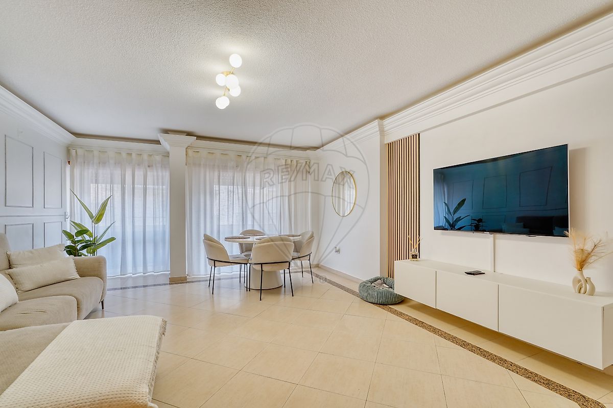Apartamento T2 à venda em Sintra