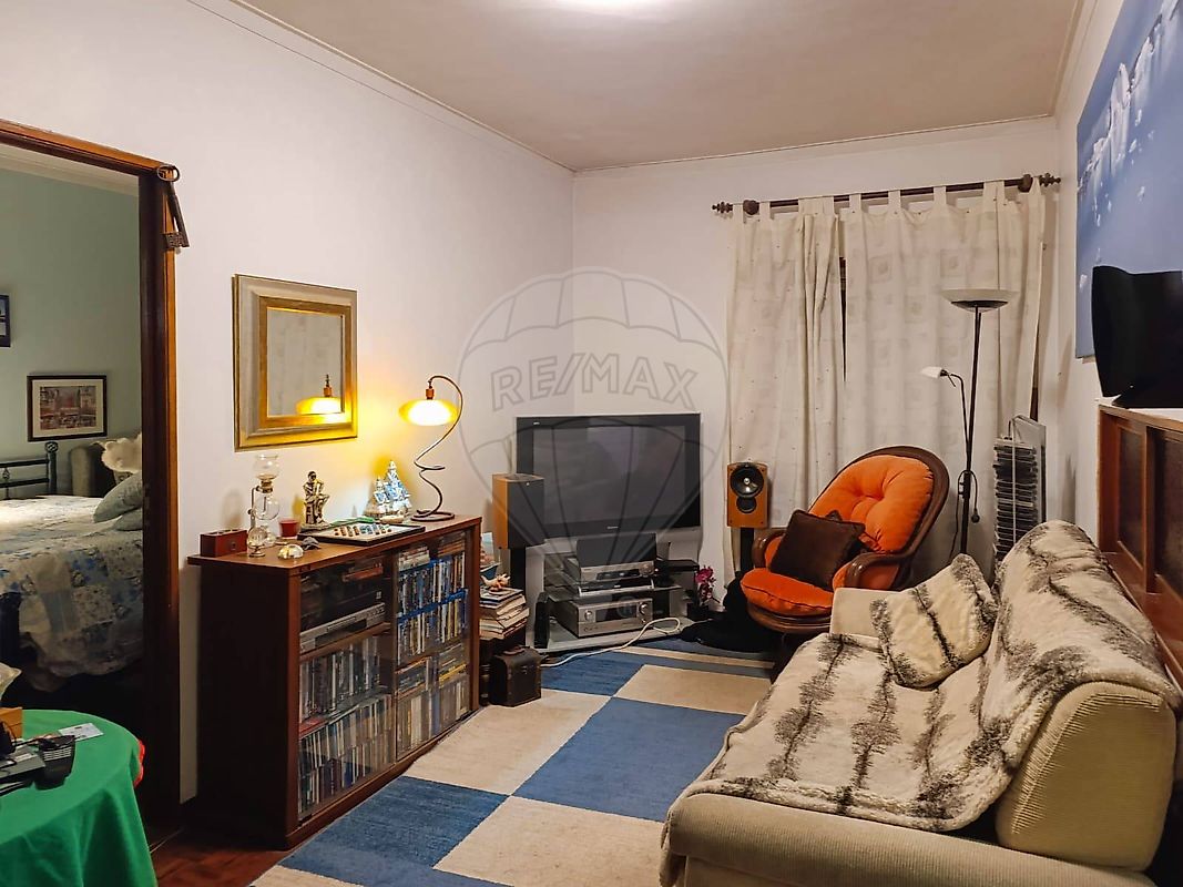 Apartamento T1 à venda em Sintra