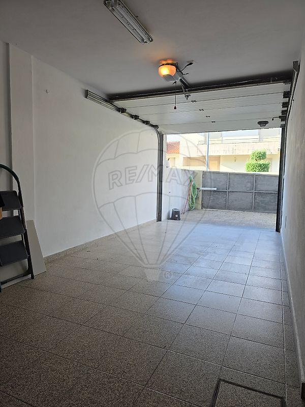 listing 125551002-338 picture-0