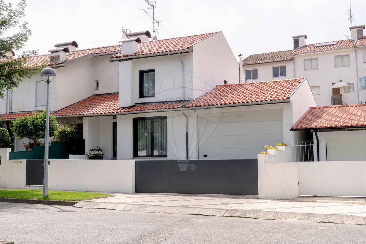 Moradia T3 para venda