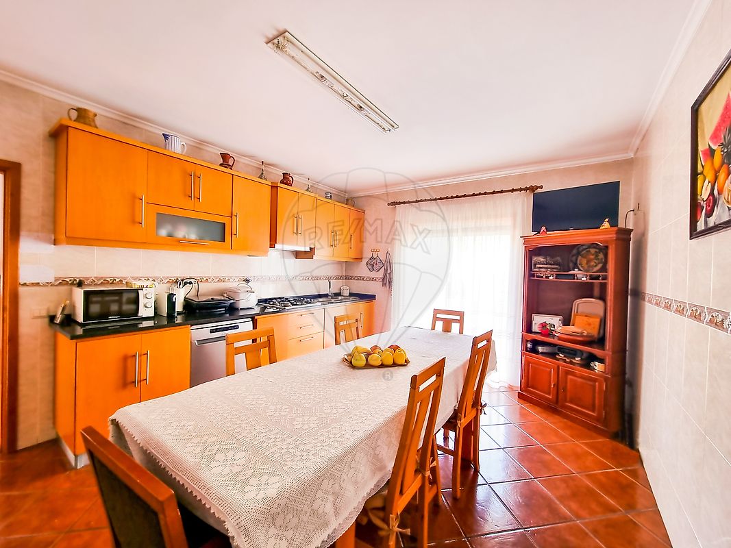 Moradia T4 à venda em Britelo, Gémeos e Ourilhe, Celorico de Basto — foto 3