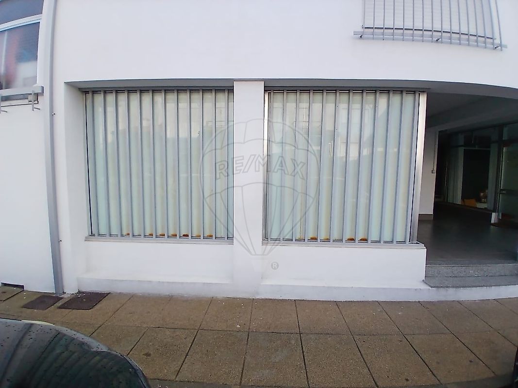 Loja - Joane, Vila Nova de Famalicão, Braga