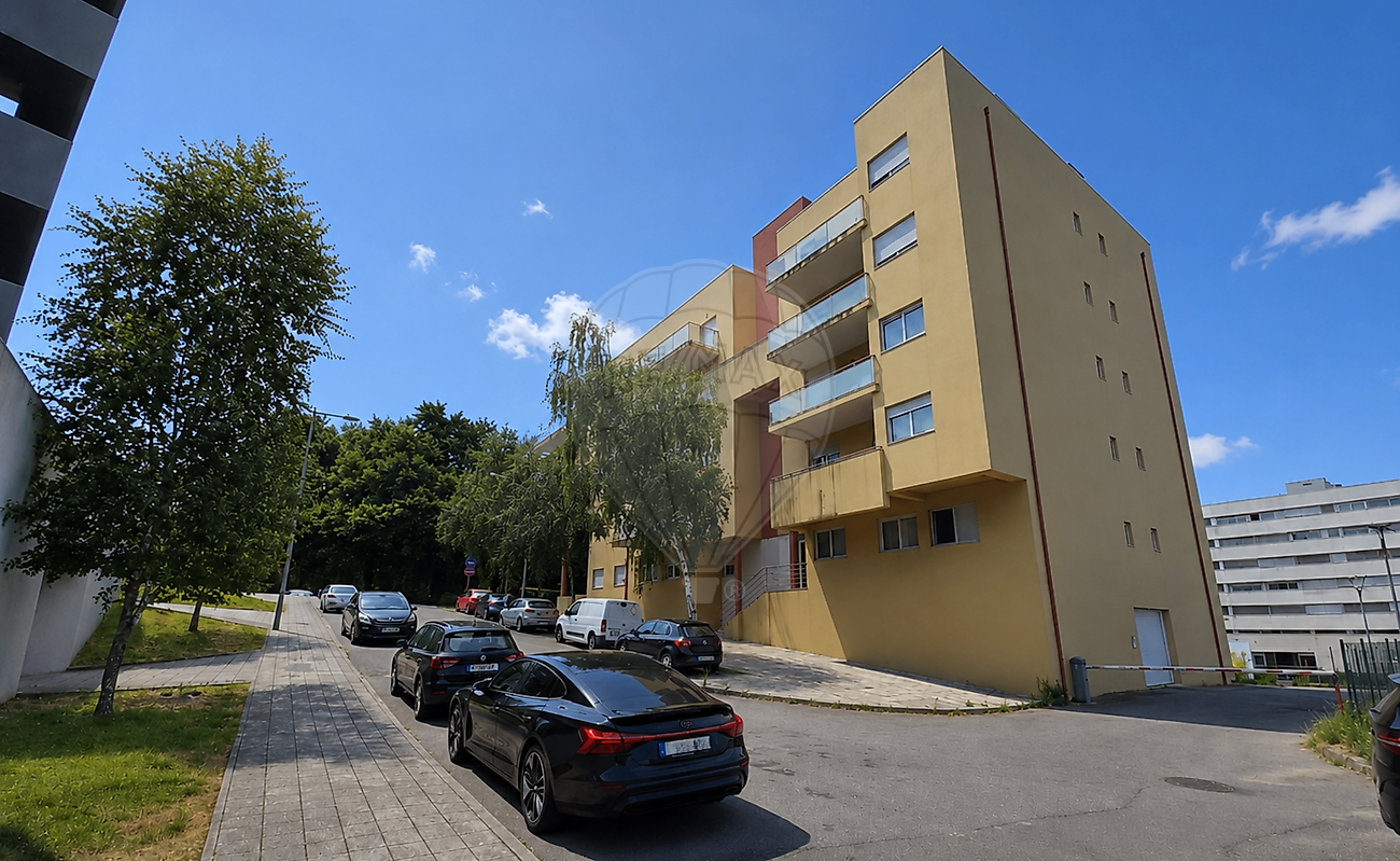 Apartamento T2 à venda em Guimarães