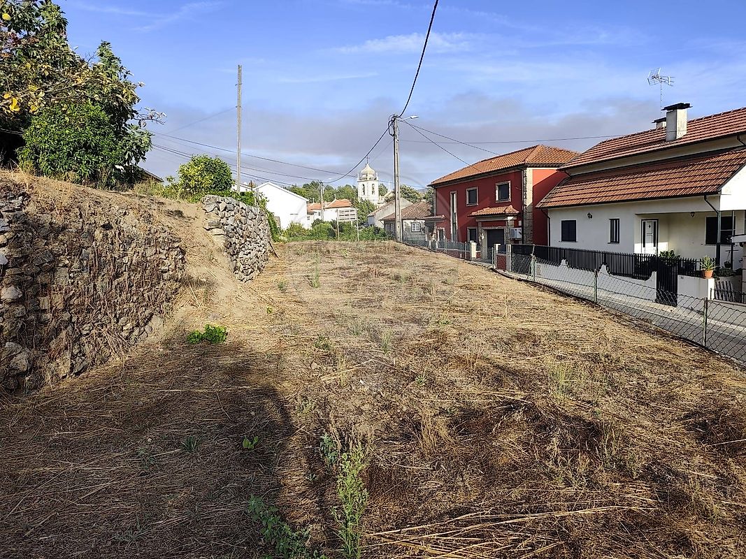 Moradia T2 à venda em Britelo, Gémeos e Ourilhe, Celorico de Basto — foto 2