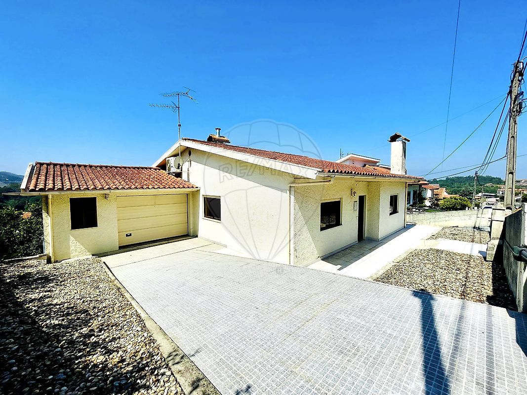 Moradia T3 - Urgezes, Guimarães, Braga