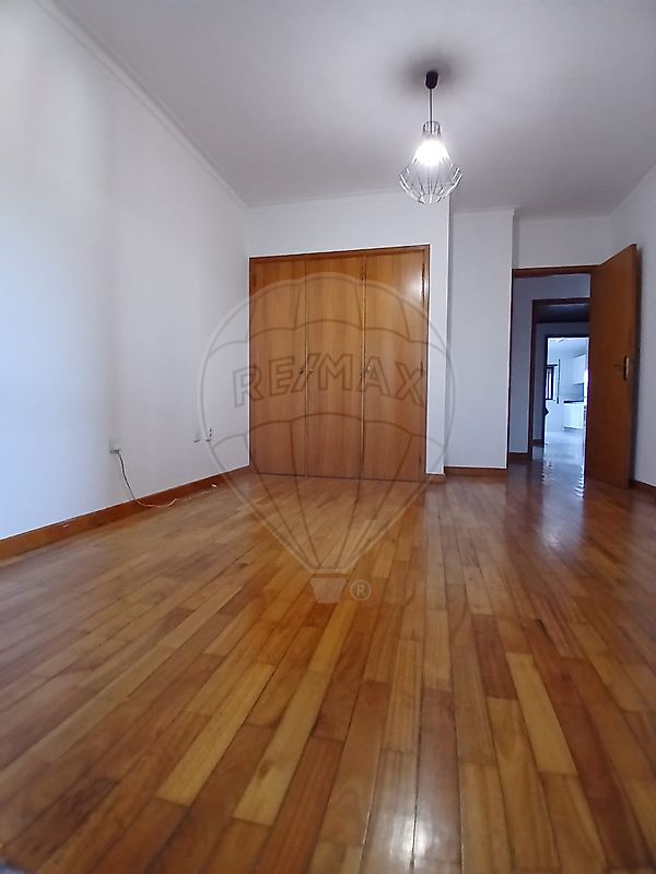 Apartamento T2 à venda em Creixomil, Guimarães — foto 9