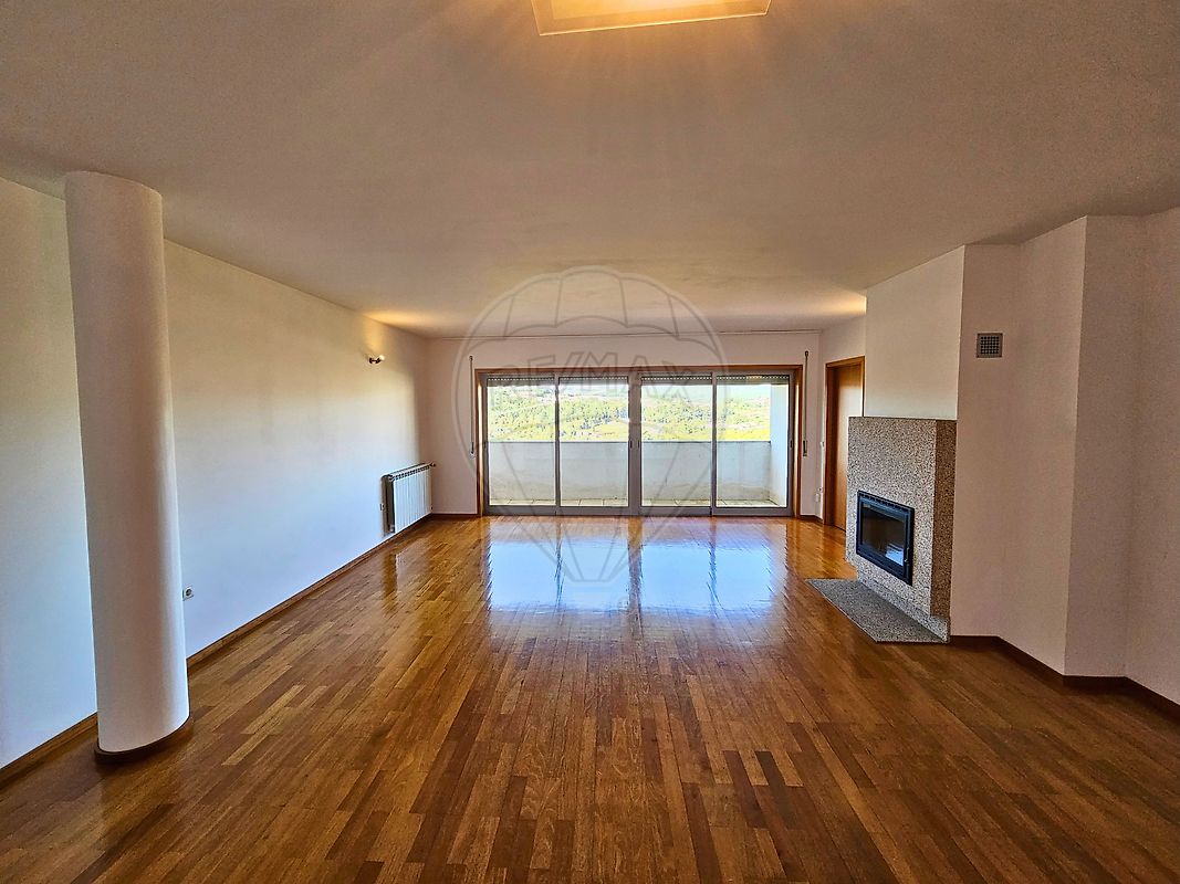 Apartamento T3 para arrendar em Guimarães