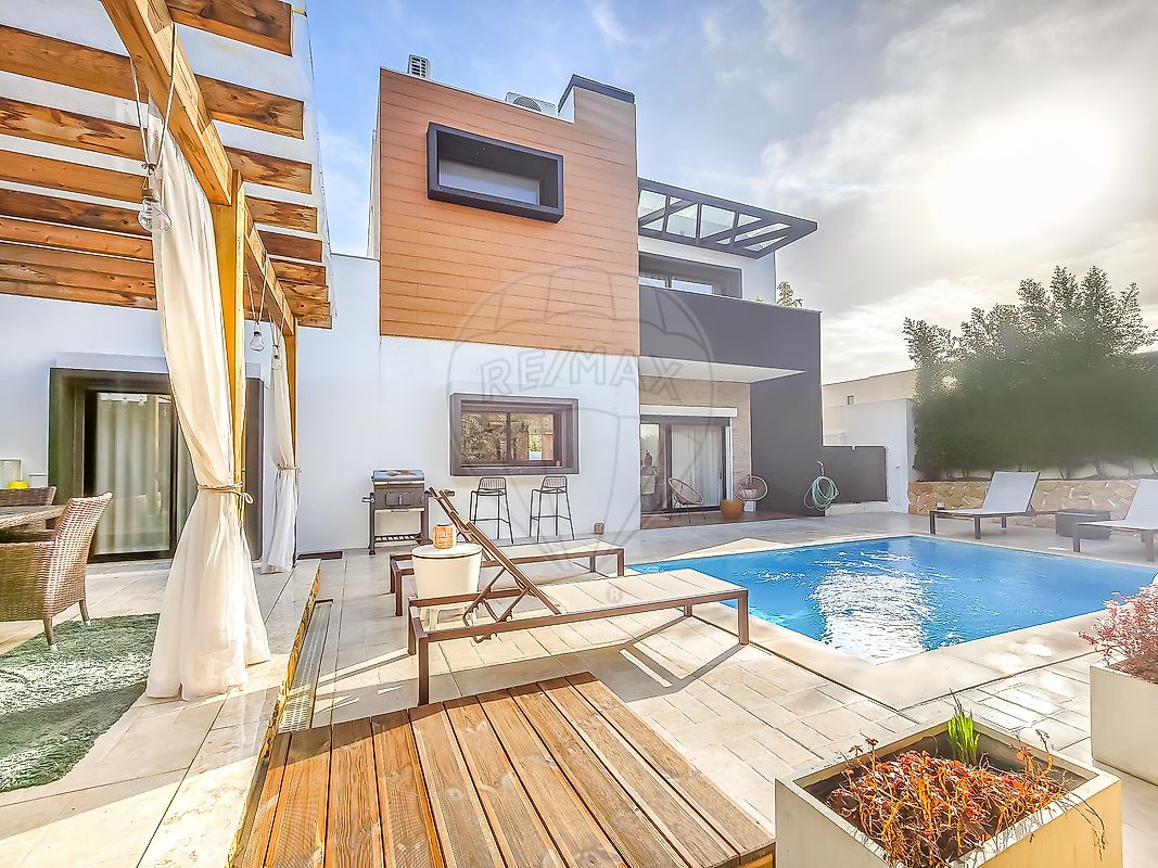 Moradia T4 à venda em Cascais