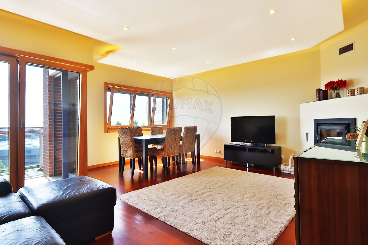 Apartamento T2 à venda em Vila Franca de Xira