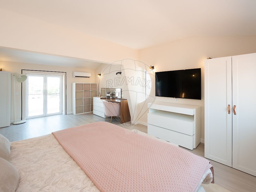 listing 125571052-161 picture-0