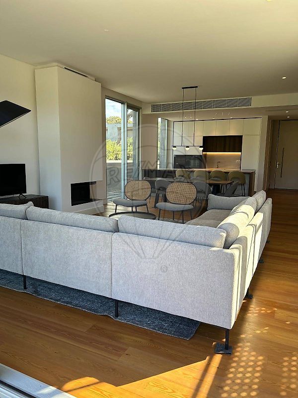 listing 125571052-163 picture-0