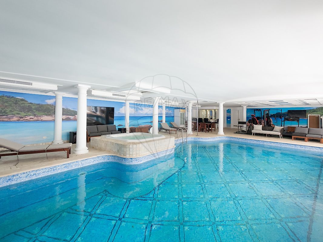 Moradia T6 à venda em Cascais