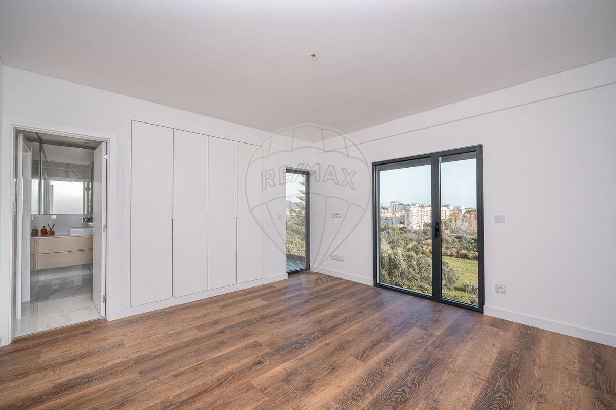 listing 125581034-109 picture-0