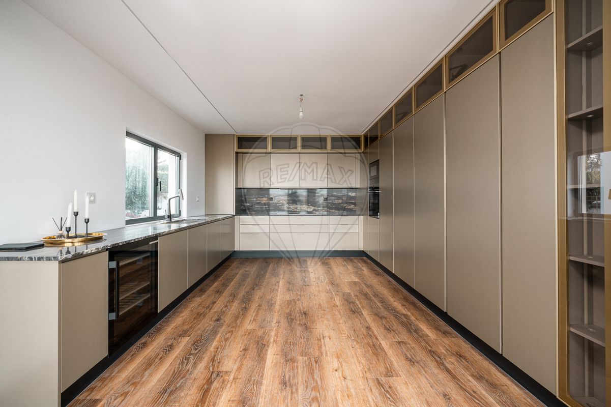 listing 125581034-109 picture-0