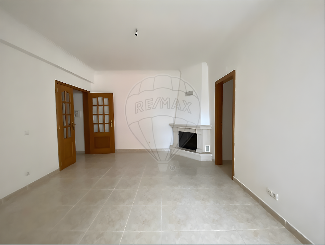 Apartamento T2 à venda em Setúbal