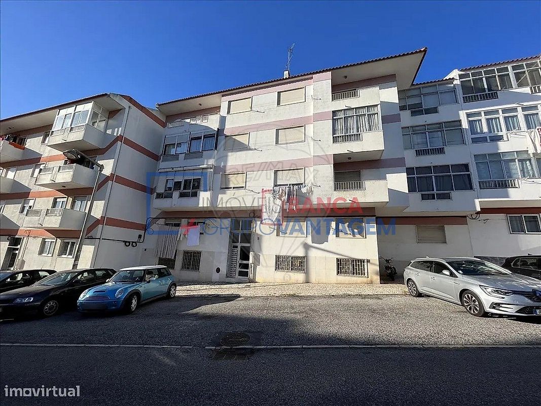Apartamento T1 à venda em Sintra
