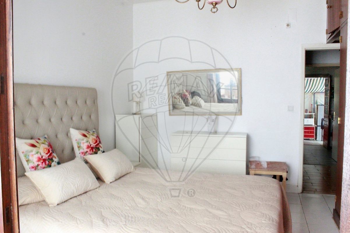 Moradia T4 à venda em Quinta do Anjo, Palmela — foto 2