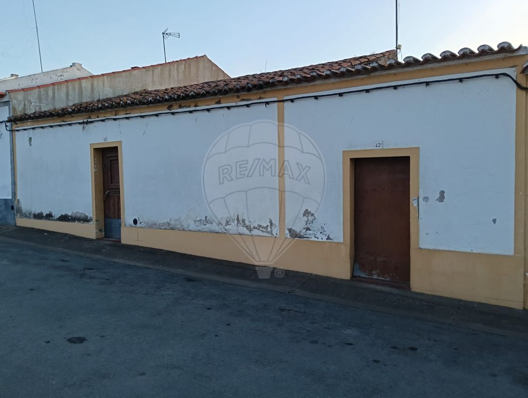 Moradia T2 para venda