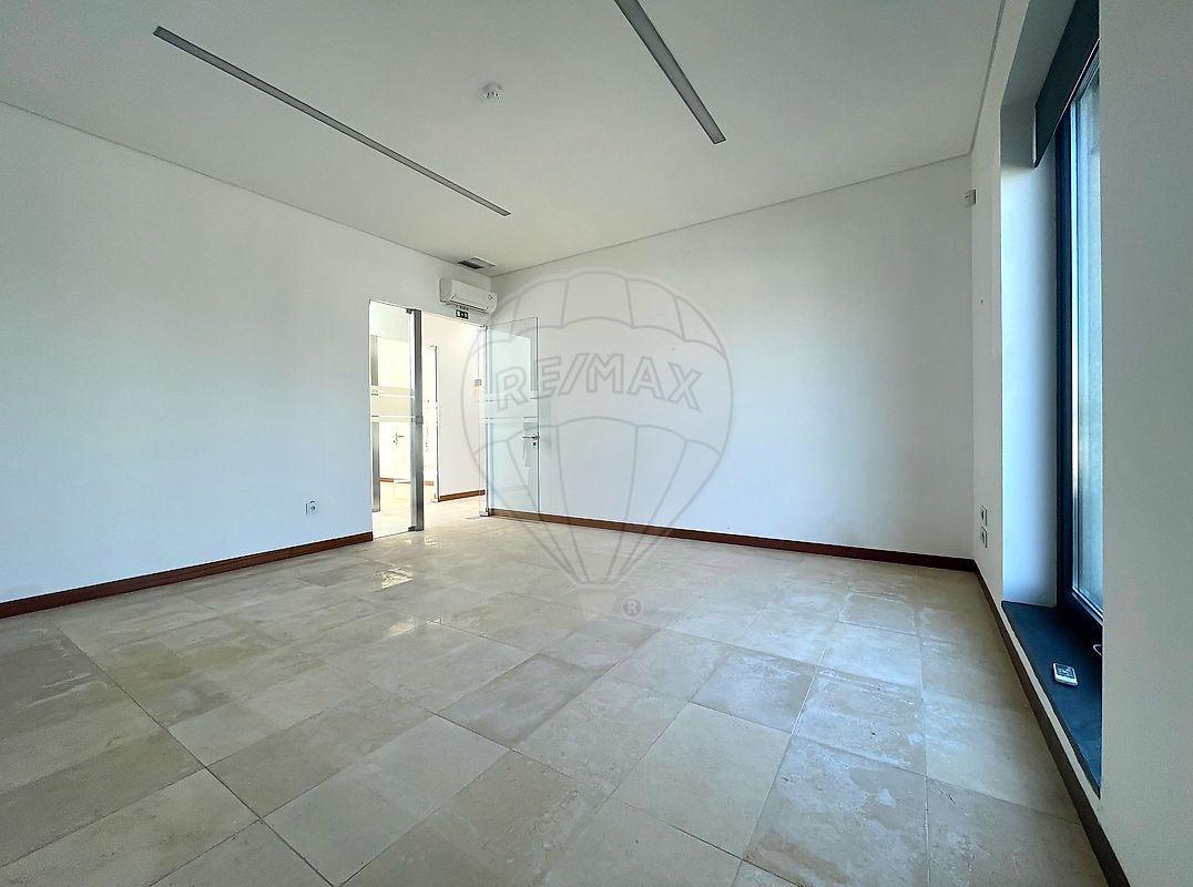 listing 125601153-49 picture-0