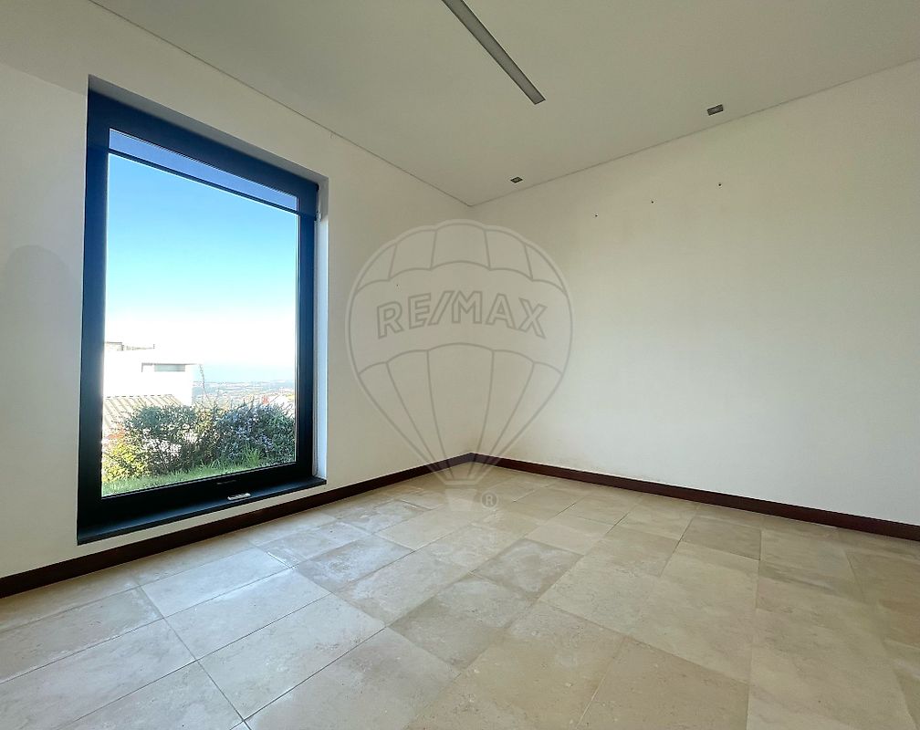 listing 125601153-49 picture-0