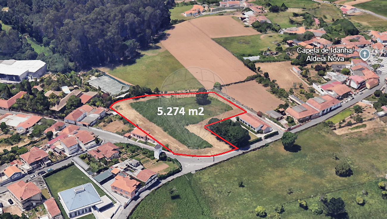 Terreno à venda em Espinho