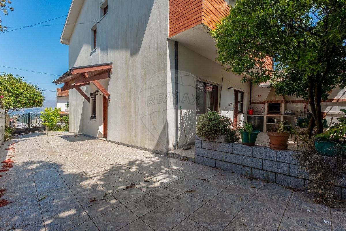 listing 125601226-2 picture-0