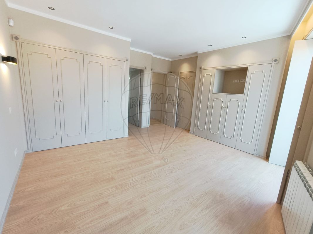 listing 125601161-74 picture-0