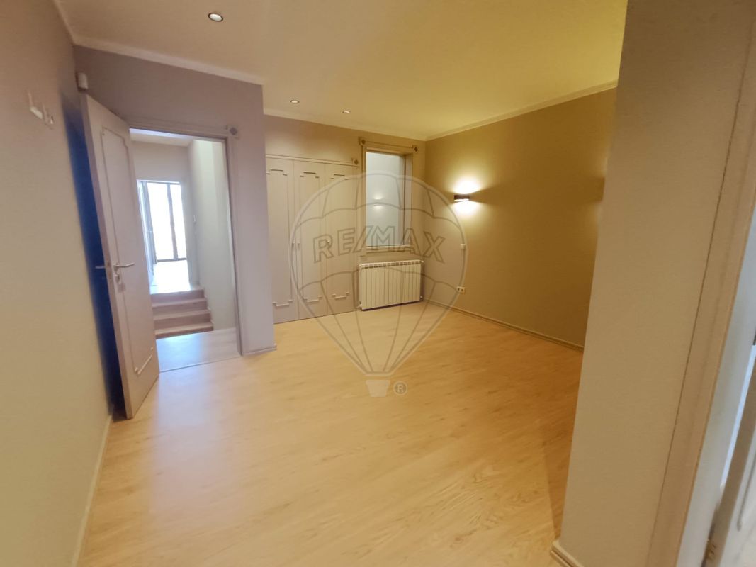 listing 125601161-74 picture-0