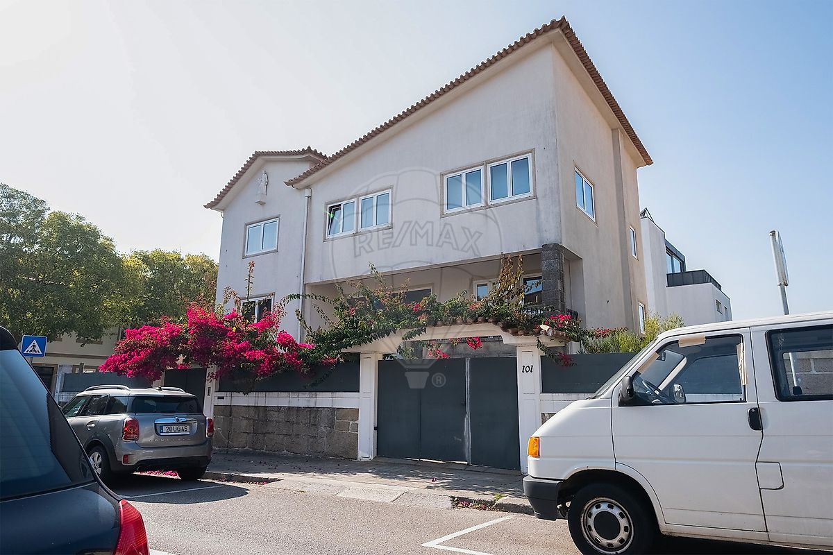 Moradia T5 à venda em Porto