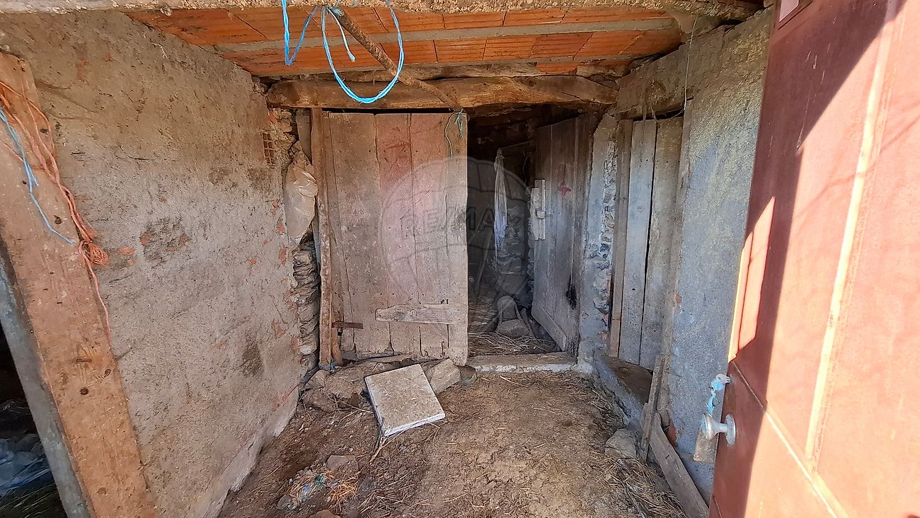 Moradia T2 à venda em Gondesende, Bragança — foto 21