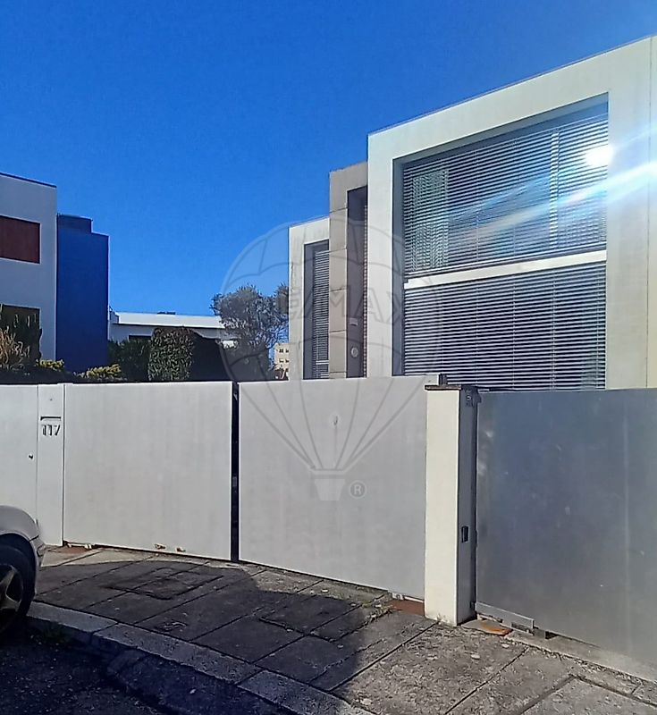 Moradia T4 à venda em Matosinhos
