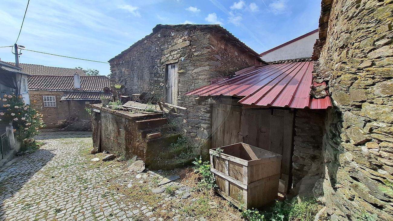 Moradia - Babe, Bragança, Bragança