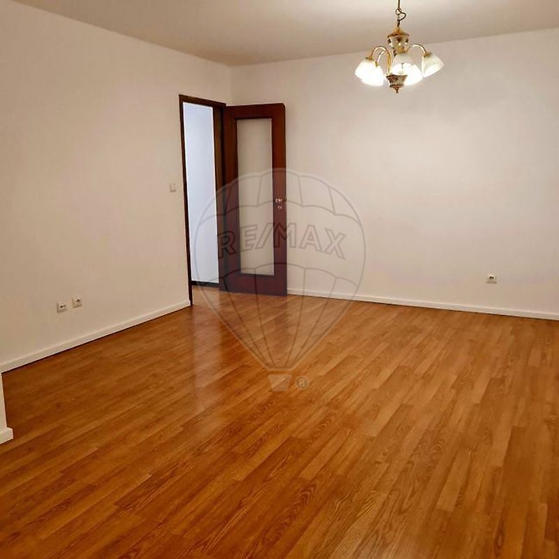 Apartamento T2 à venda em Santo Tirso